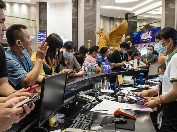 火熱引爆 | 能強(qiáng)806超級(jí)品牌日暨廣東入廠(chǎng)團(tuán)購(gòu)?fù)昝朗展伲?  />
                                    
									 
                           </div><div   id=